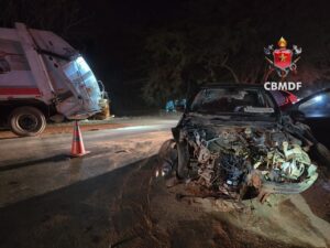 Acidente com carro, caminhão e ônibus deixa ferida em Sobradinho