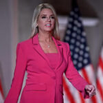 Bondi depõe no Congresso e defende governo Trump no caso Epstein