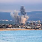 EUA abatem drones e atacam base iraniana no sul