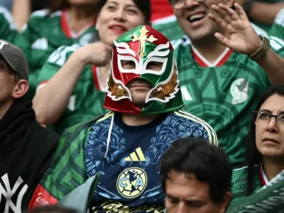 México aposta no Azteca lotado para quebrar jejum de 40 anos