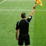 FIFA recua e mantém regra do impedimento na Copa