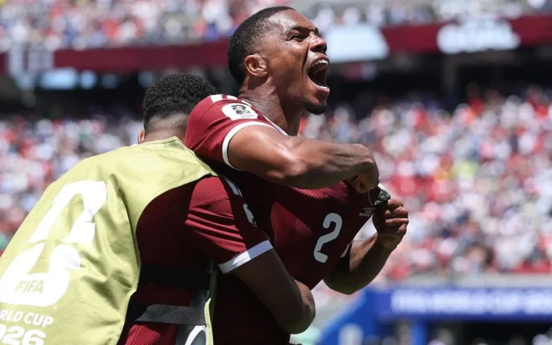 Catar arranca empate nos acréscimos com a Suíça na estreia da Copa
