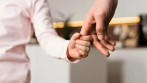 Governo investiga brinquedos com IA por violar privacidade de crianças