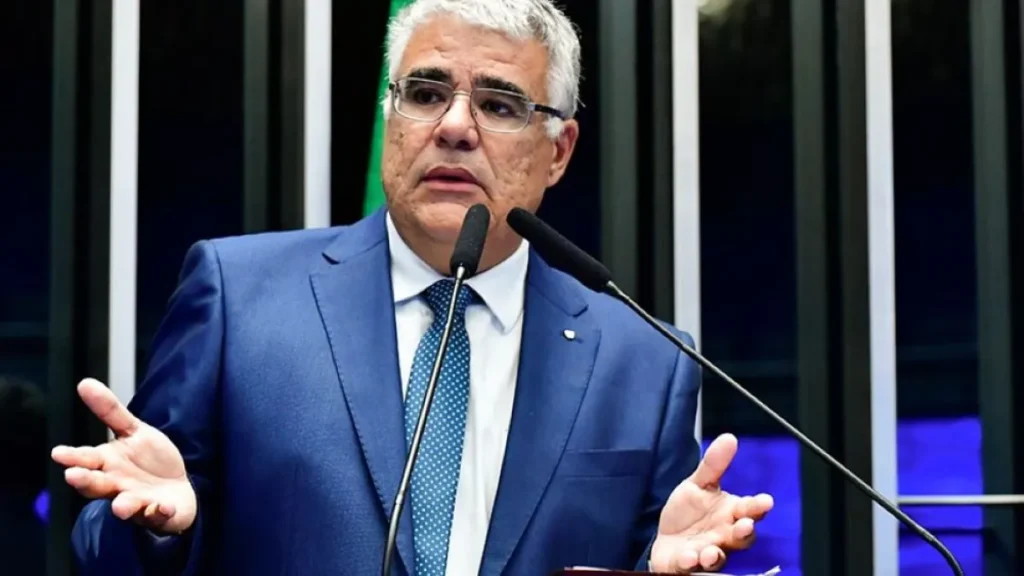 Girão propõe PEC para extinguir emendas Pix