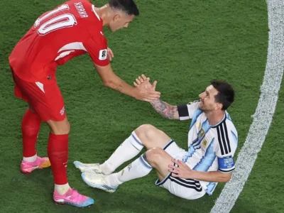 Messi na semi, Neymar no pôquer: o abismo da Copa