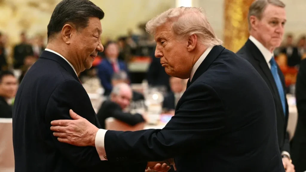 China nega interferência eleitoral nos EUA e chama acusação de infundada