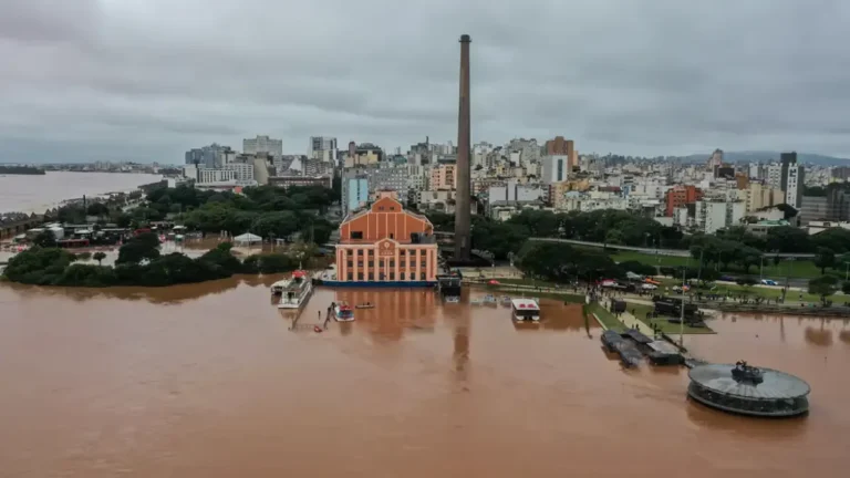 Guaíba pode atingir cota de alerta até sexta em Porto Alegre