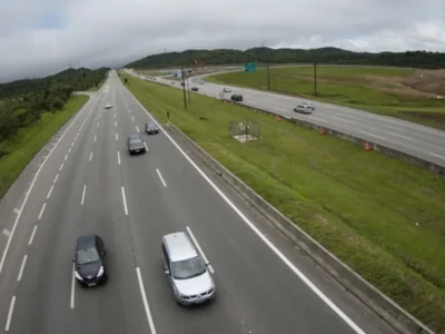 Governo Lula reduz leilões de rodovias e adia repactuações
