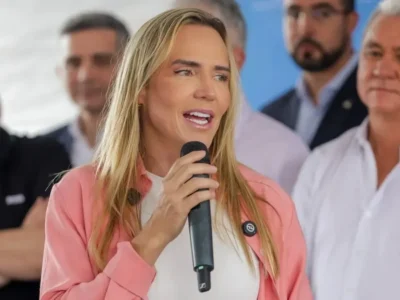 DF: Celina Leão troca comando da Educação após queda no Ideb