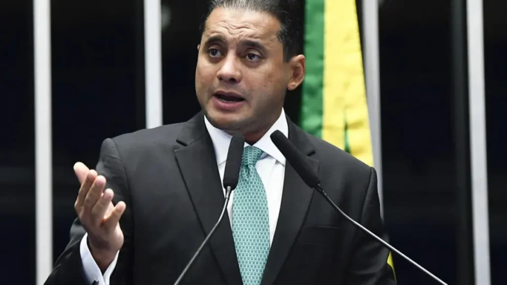 PF aponta ligações de senador com ministro do STJ em investigação