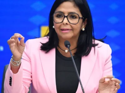 Venezuela liberta 131 presos políticos em meio a diálogo